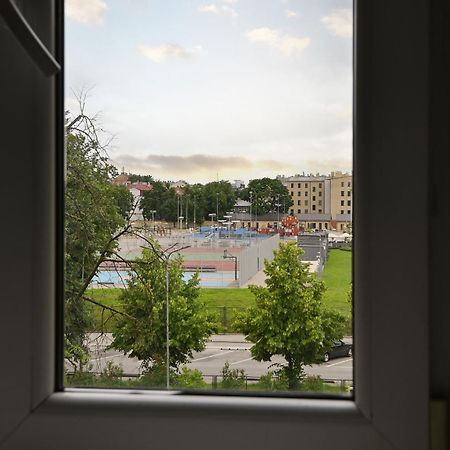 Nice & Cheap Apartment And Free Parking Riga Exterior photo