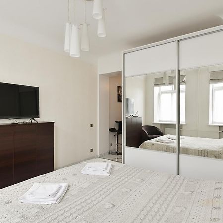 Nice & Cheap Apartment And Free Parking Riga Exterior photo